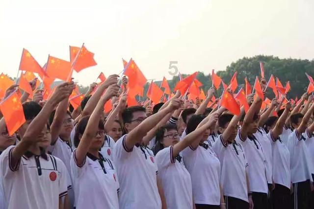 新五菱之光面包车怎么那么费油？游戏画面